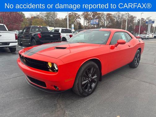 2020 Dodge Challenger SXT