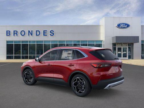 2026 Ford Escape Platinum
