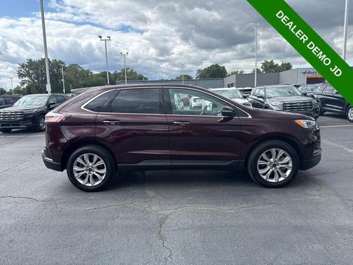 2024 Ford Edge Titanium