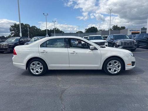 2011 Ford Fusion SE