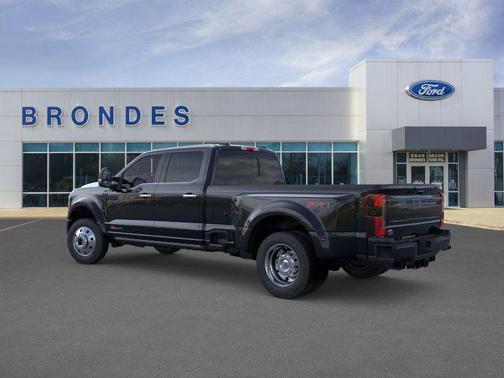 2026 Ford F-450 Platinum