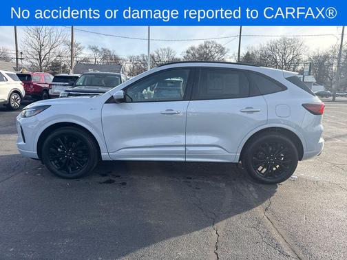 2025 Ford Escape ST-Line Elite