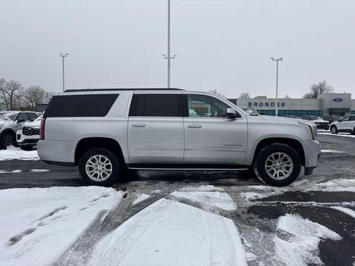 2019 GMC Yukon XL SLT