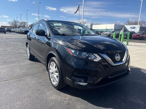 2021 Nissan Rogue Sport SV