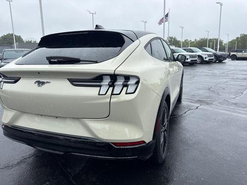 Desert Sand 2025 Ford Mustang Mach-E Premium