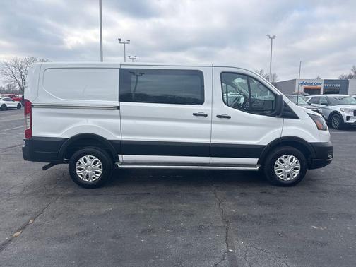 2024 Ford Transit-250 Base
