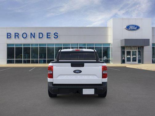 2025 Ford Maverick XL