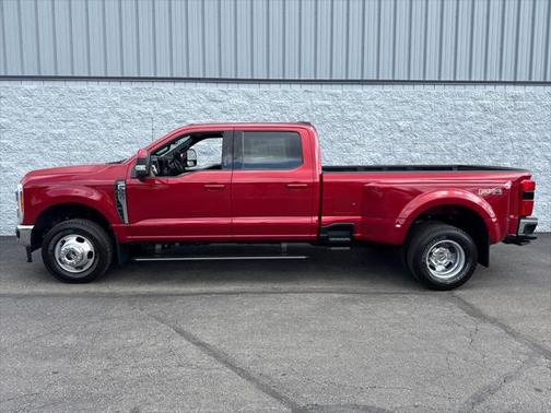 2023 Ford F-350 Lariat