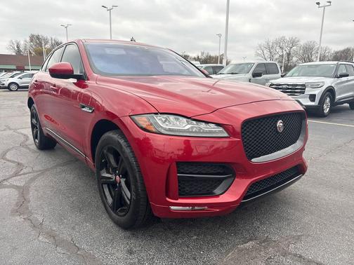 2018 Jaguar F-PACE 35t R-Sport