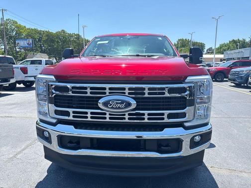 2025 Ford F-350 XLT