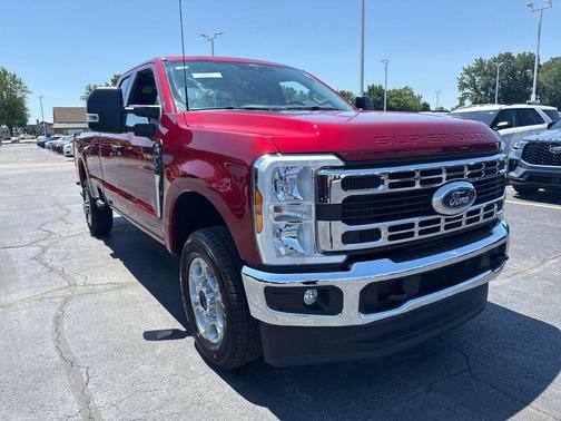 2025 Ford F-350 XLT