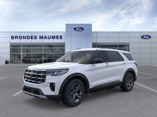 Space White Metallic 2026 Ford Explorer Active
