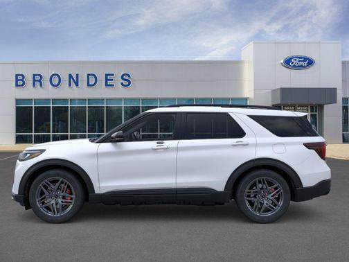 Star White Metallic Tri-Coat 2026 Ford Explorer ST