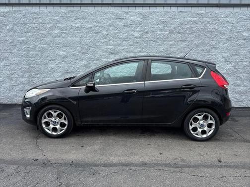 2011 Ford Fiesta SES