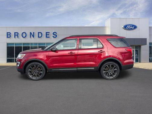 2017 Ford Explorer XLT