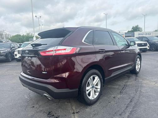 Burgundy Velvet Metallic Tinted Clearcoat 2020 Ford Edge SEL