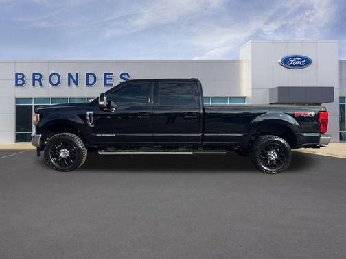 2022 Ford F-350 Lariat