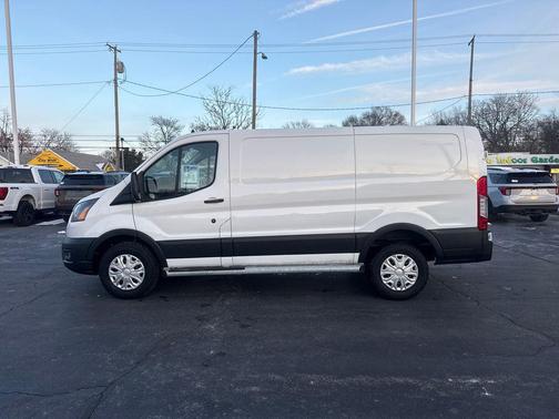 2024 Ford Transit-250 Base