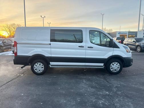 2024 Ford Transit-250 Base