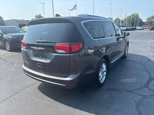 2019 Chrysler Pacifica Touring-L Plus