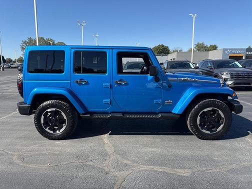 2014 Jeep Wrangler Unlimited Polar Edition