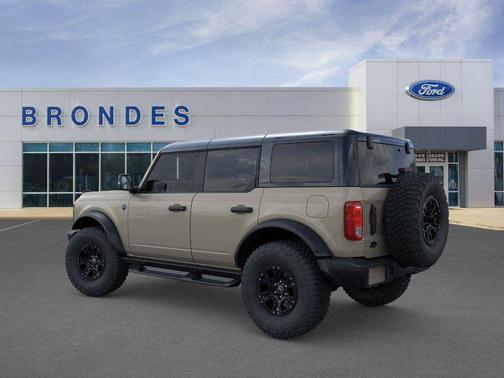 Desert Sand 2025 Ford Bronco Big Bend