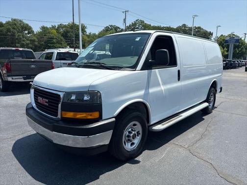 2023 GMC Savana 2500 Work Van