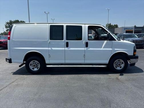 2023 GMC Savana 2500 Work Van