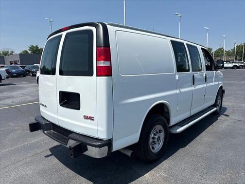 2023 GMC Savana 2500 Work Van