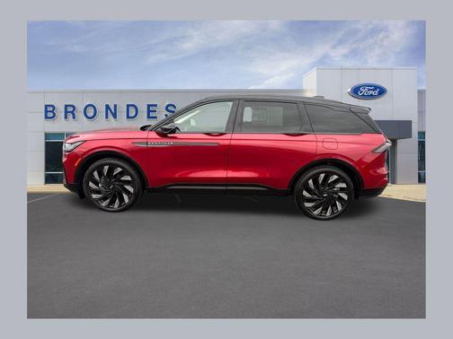 2025 Lincoln Nautilus Reserve