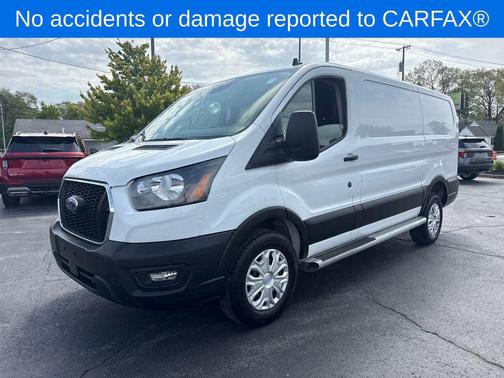 Oxford White 2024 Ford Transit-250 Base