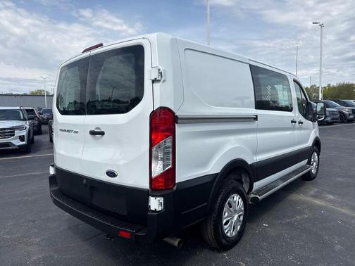 Oxford White 2024 Ford Transit-250 Base