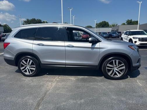 2017 Honda Pilot Elite