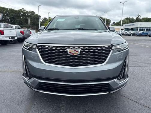 2022 Cadillac XT6 Premium Luxury FWD