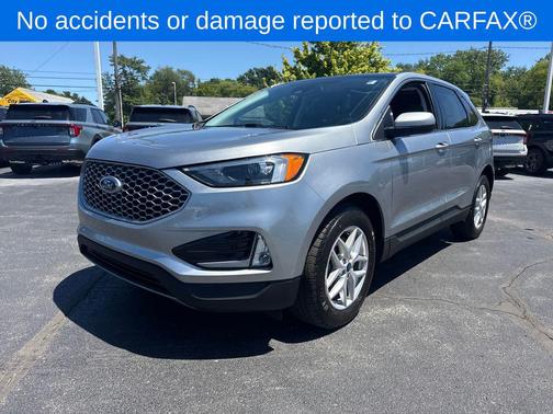 Iconic Silver Metallic 2024 Ford Edge SEL