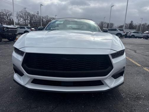 2025 Ford Mustang EcoBoost Premium