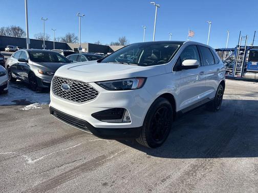 Oxford White 2024 Ford Edge SEL