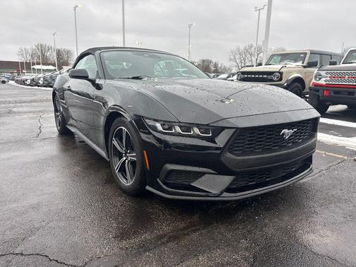 2025 Ford Mustang EcoBoost Premium