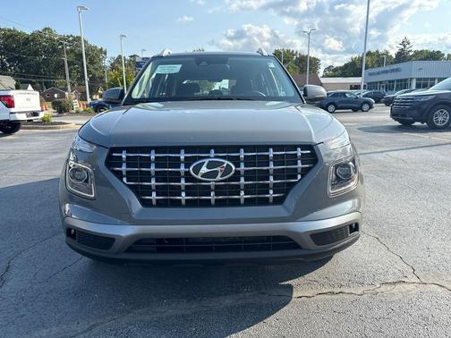 2020 Hyundai VENUE SEL