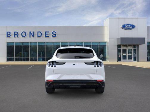 2026 Ford Mustang Mach-E GT