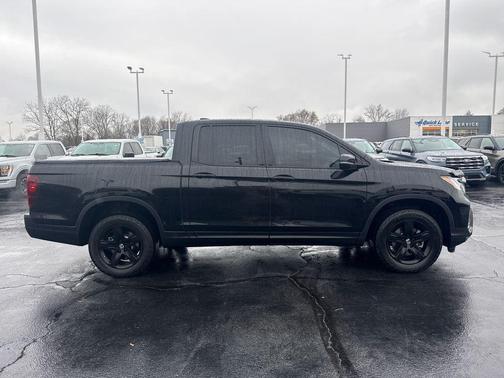 2023 Honda Ridgeline Black
