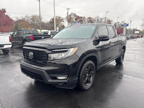 2023 Honda Ridgeline Black