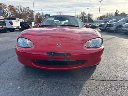 1999 Mazda MX-5 Miata Base