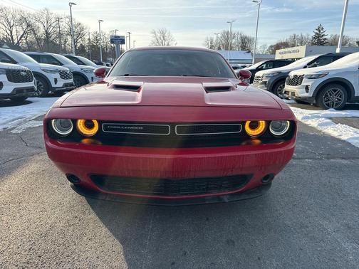 2016 Dodge Challenger SXT