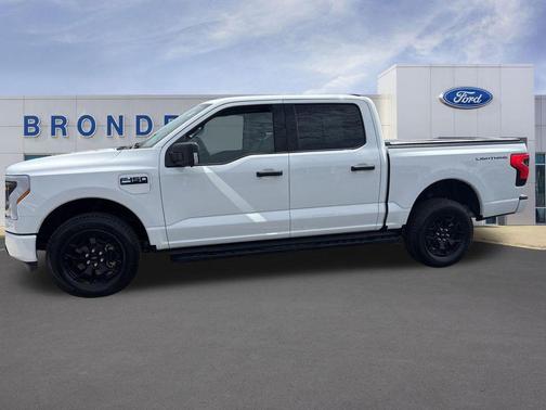Oxford White 2025 Ford F-150 Lightning XLT