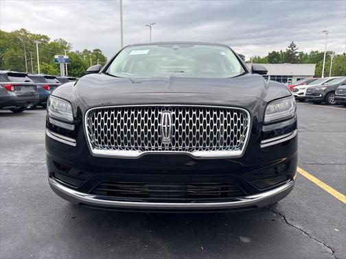 2022 Lincoln Nautilus Standard