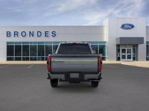 2026 Ford F-350 Platinum