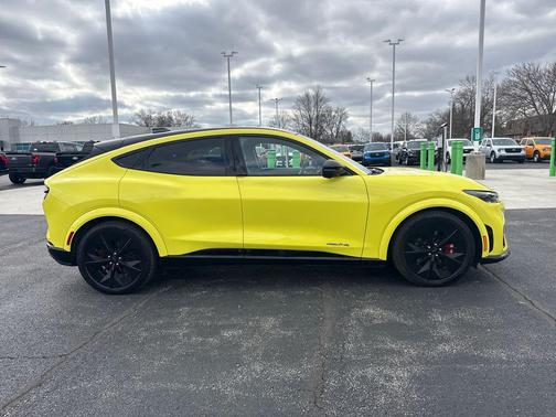 2025 Ford Mustang Mach-E GT