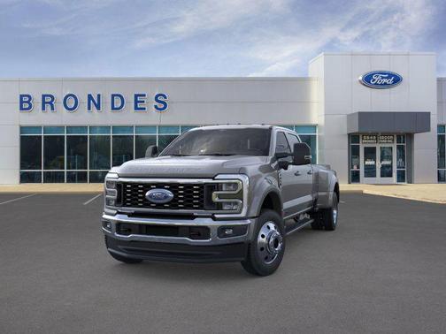 2026 Ford F-450 Lariat