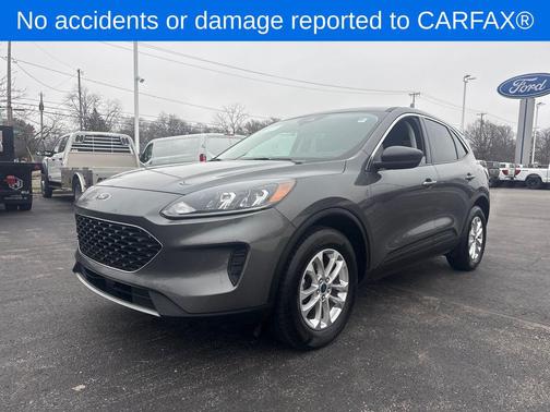 Carbonized Gray Metallic 2022 Ford Escape SE